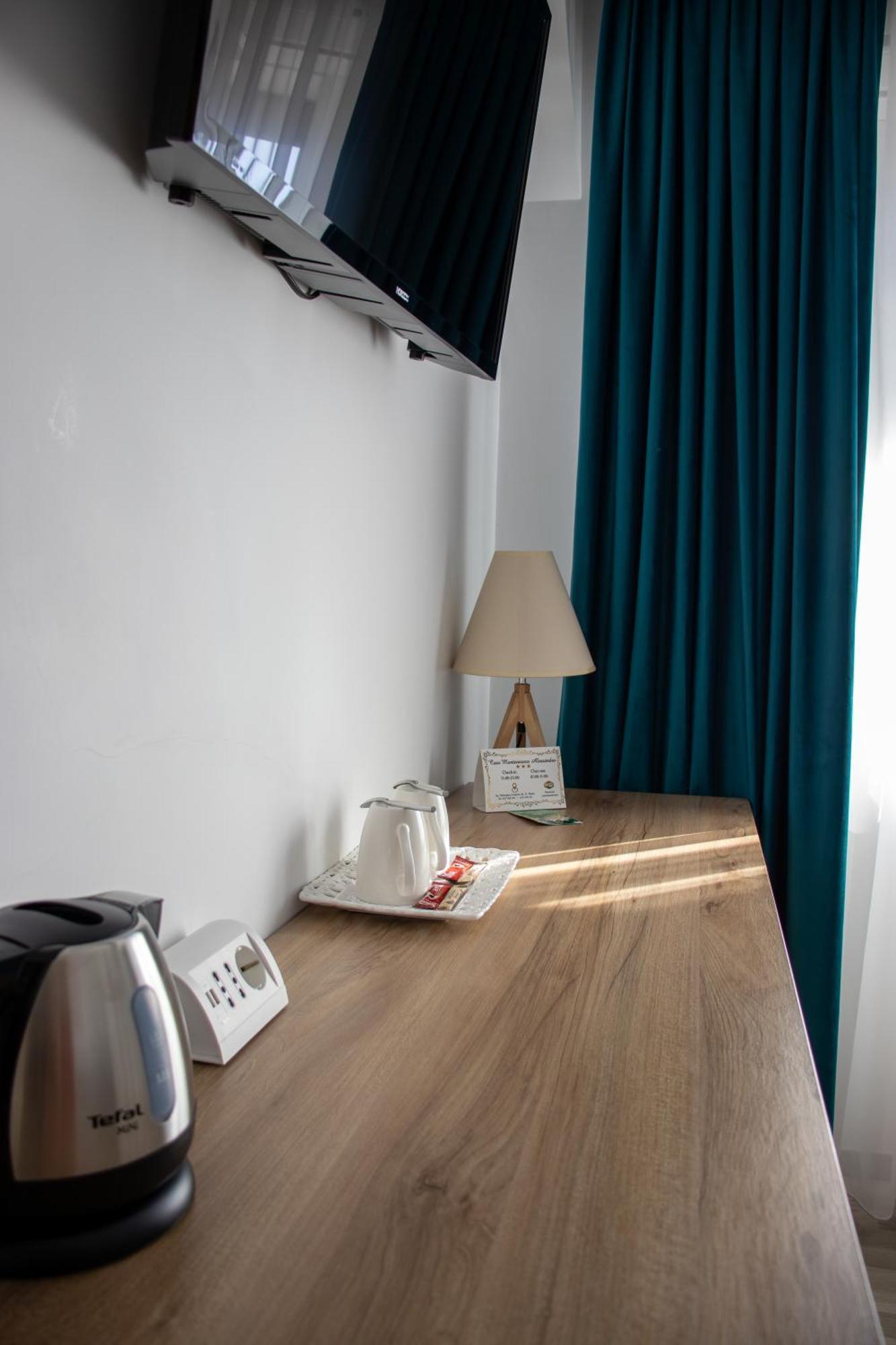 Casa Munteneasca Alessandro ปีเตช ภายนอก รูปภาพ